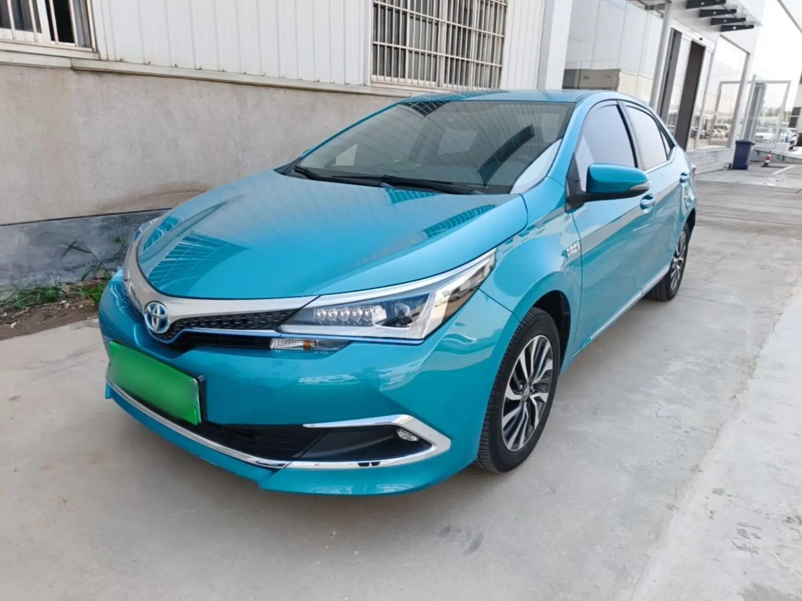 Toyota Corolla Hybrid E+ 2019 1.8L E-CVT Flagship Edition — миниатюра 1