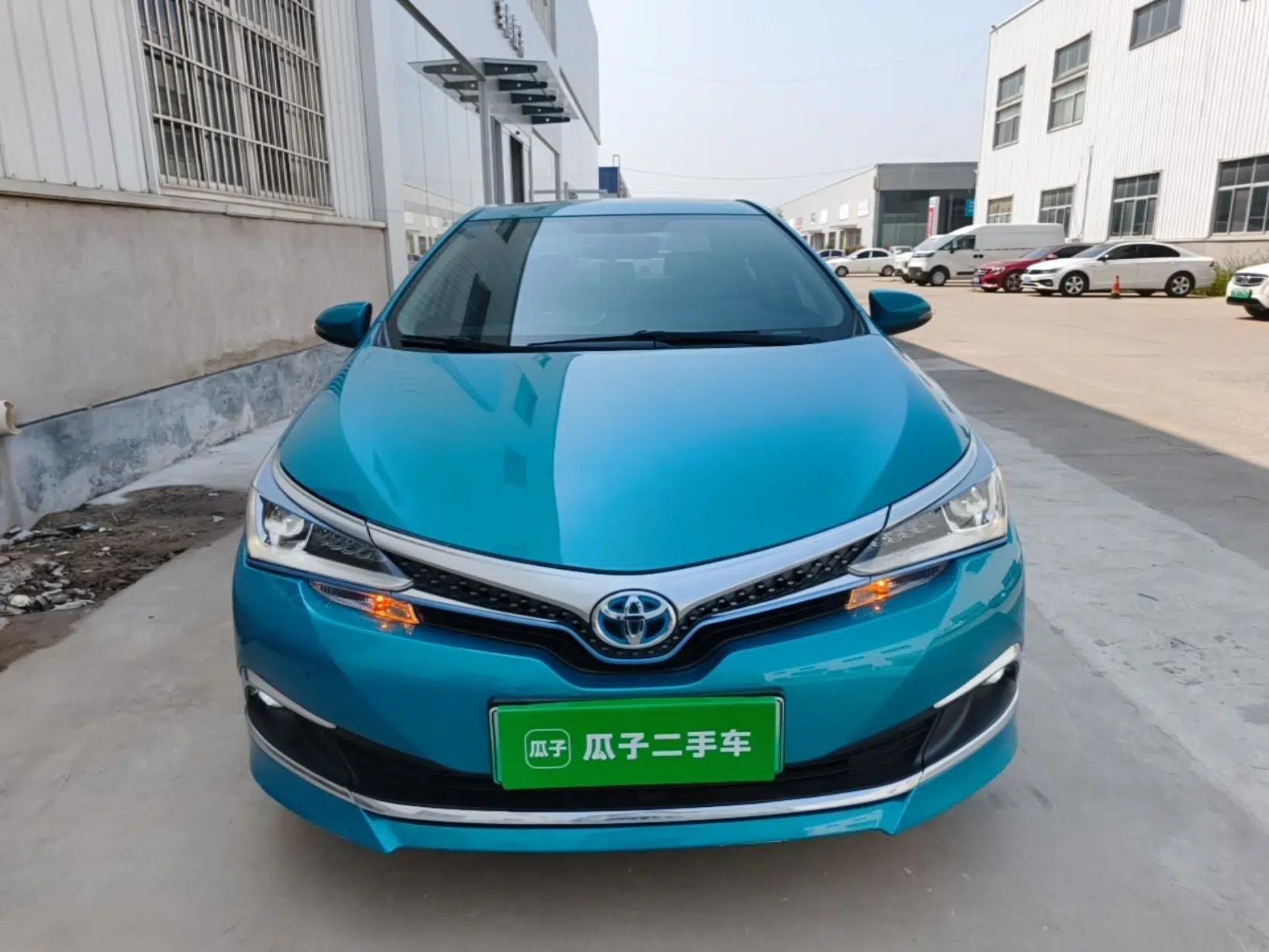Toyota Corolla Hybrid E+ 2019 1.8L E-CVT Flagship Edition — миниатюра 2