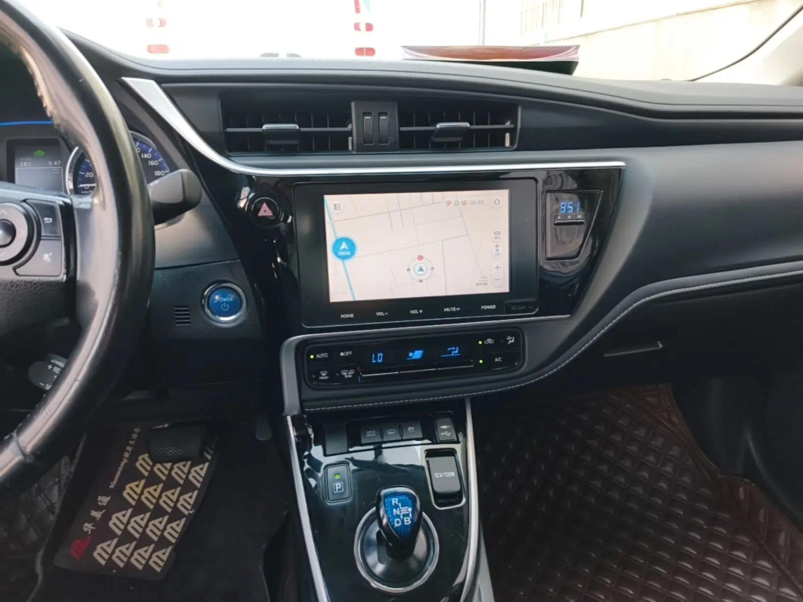 Toyota Corolla Hybrid E+ 2019 1.8L E-CVT Flagship Edition — миниатюра 15