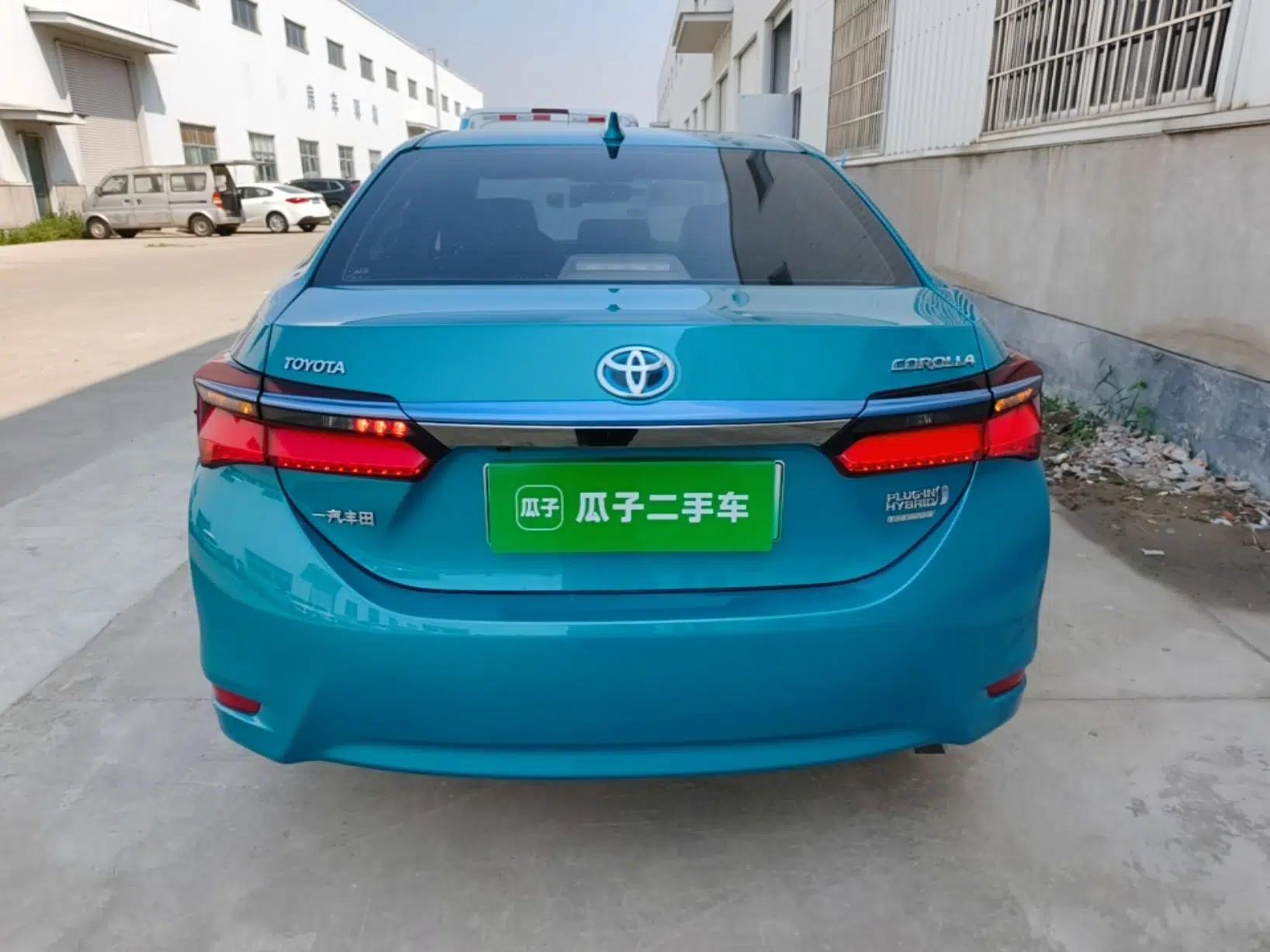 Toyota Corolla Hybrid E+ 2019 1.8L E-CVT Flagship Edition — миниатюра 3