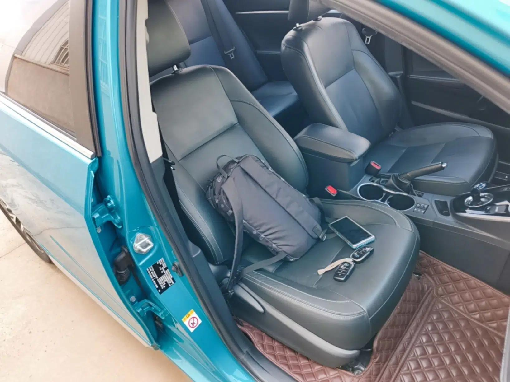 Toyota Corolla Hybrid E+ 2019 1.8L E-CVT Flagship Edition — миниатюра 23