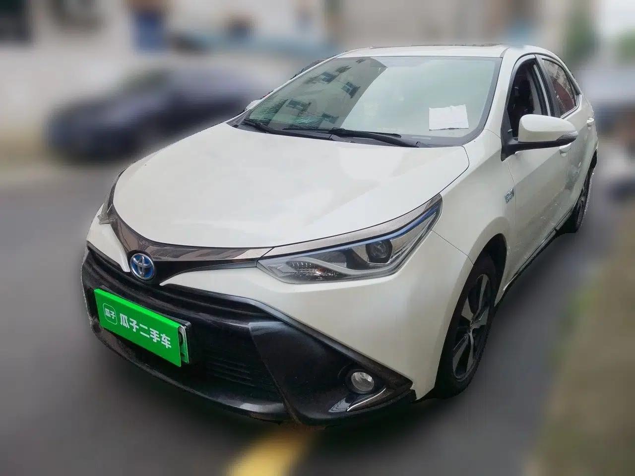 Toyota Levin Hybrid E+ 2019 1.8 PH GS E-CVT Elite Style Edition — миниатюра 1