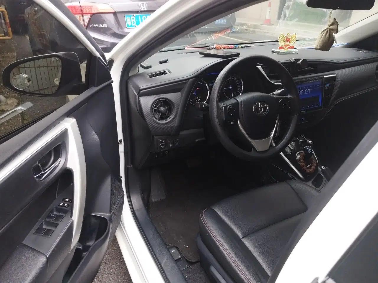 Toyota Levin Hybrid E+ 2019 1.8 PH GS E-CVT Elite Style Edition — миниатюра 17