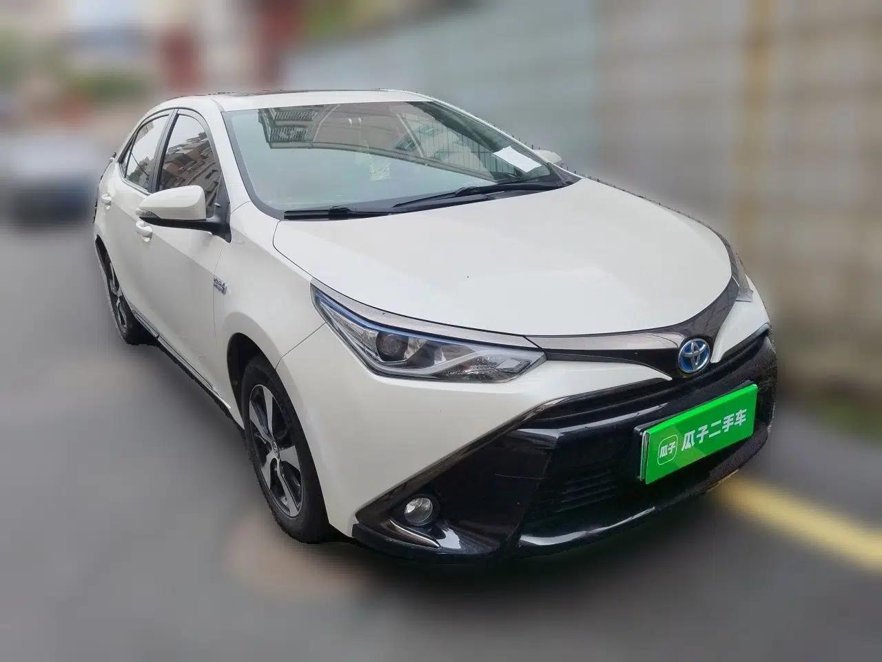 Toyota Levin Hybrid E+ 2019 1.8 PH GS E-CVT Elite Style Edition — миниатюра 3