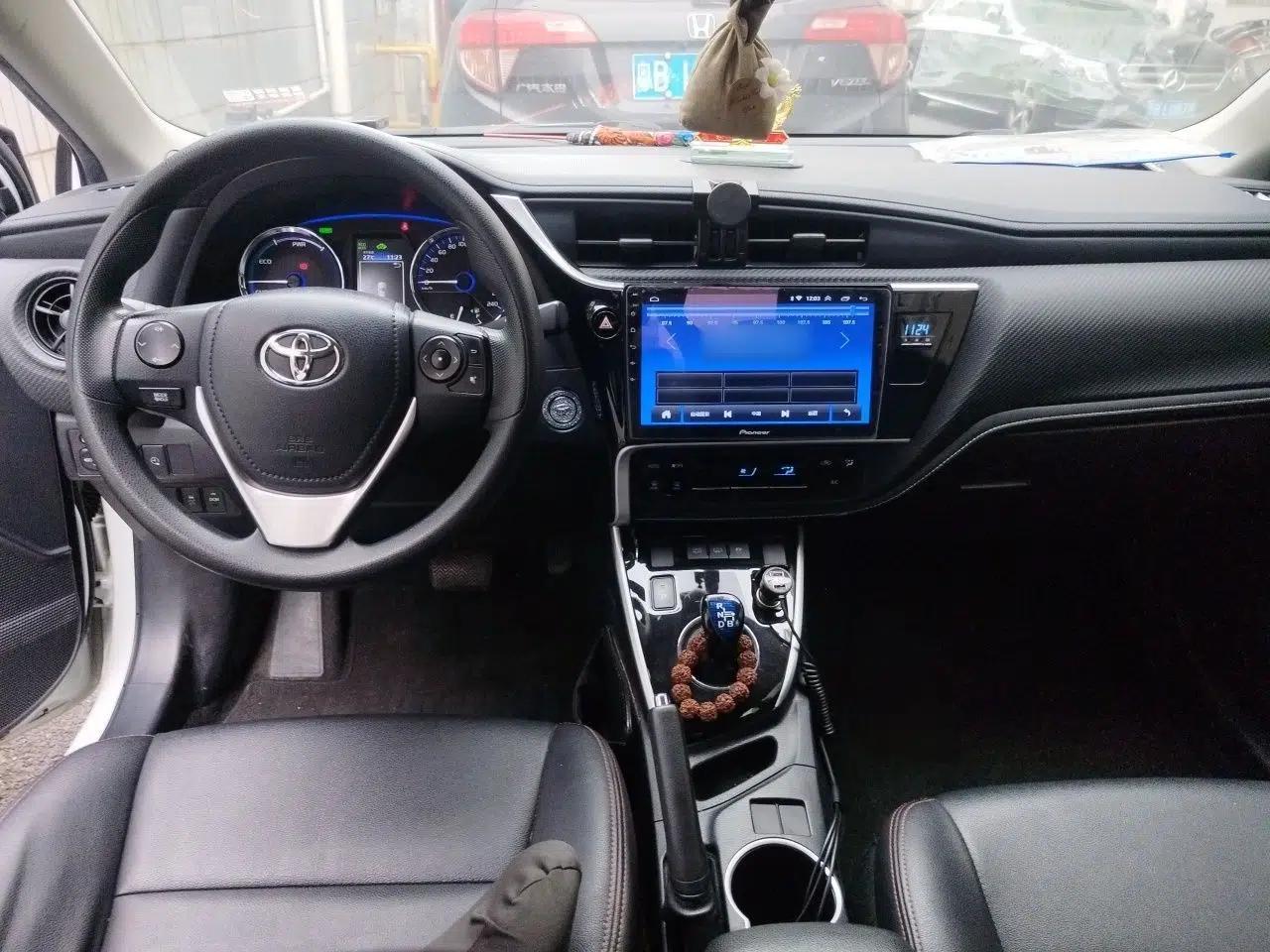 Toyota Levin Hybrid E+ 2019 1.8 PH GS E-CVT Elite Style Edition — миниатюра 10