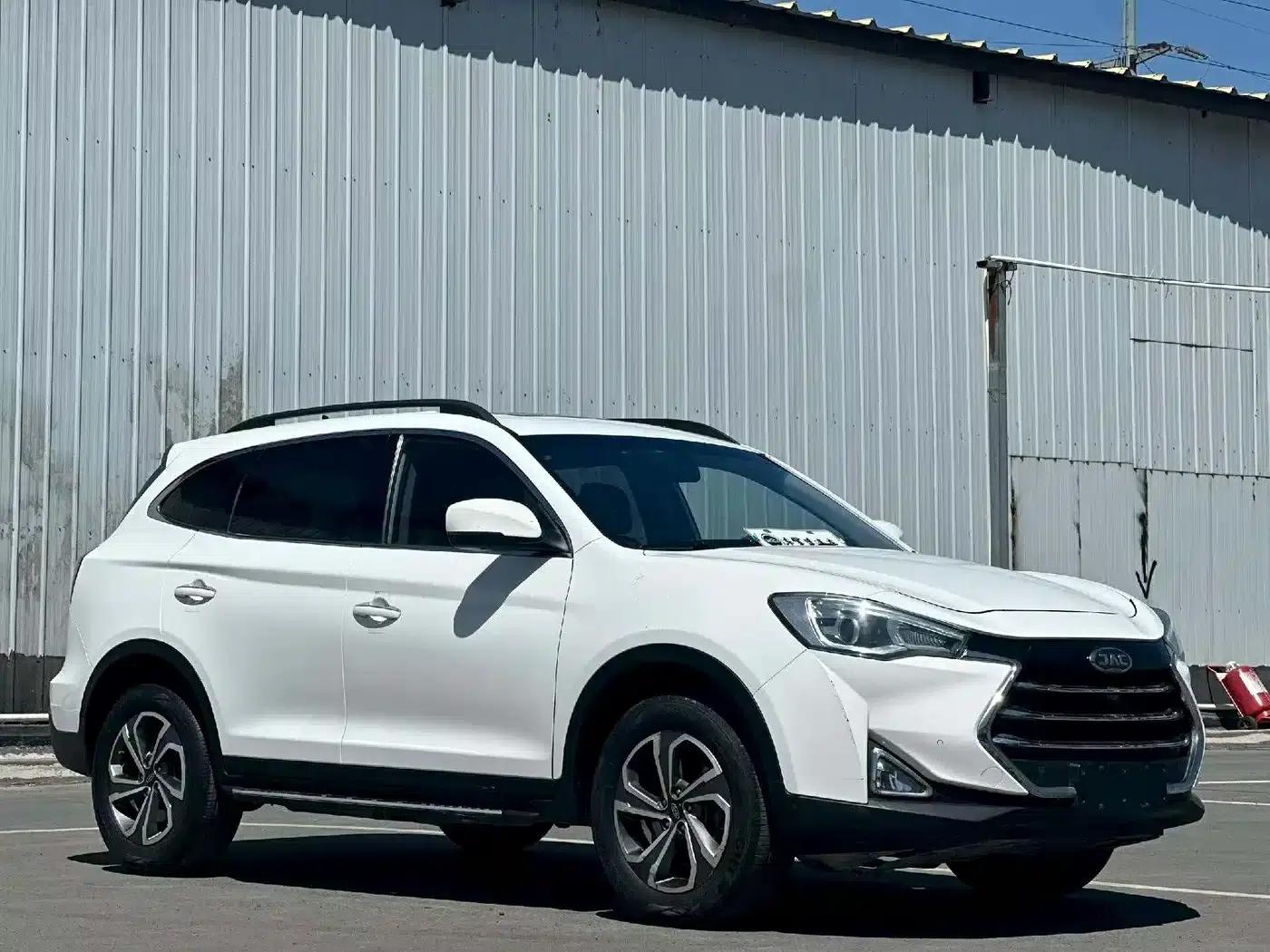 Refine S7 2017 1.5T Automatic Deluxe Edition — миниатюра 3