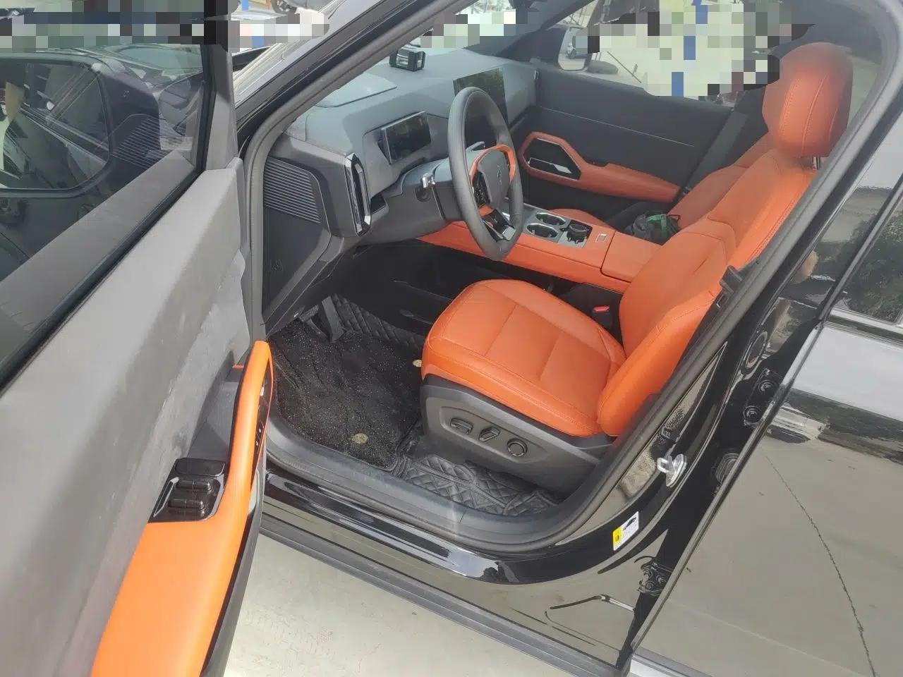 Ford Bronco 2026 Model Ink Diamond Range-Extended — миниатюра 17