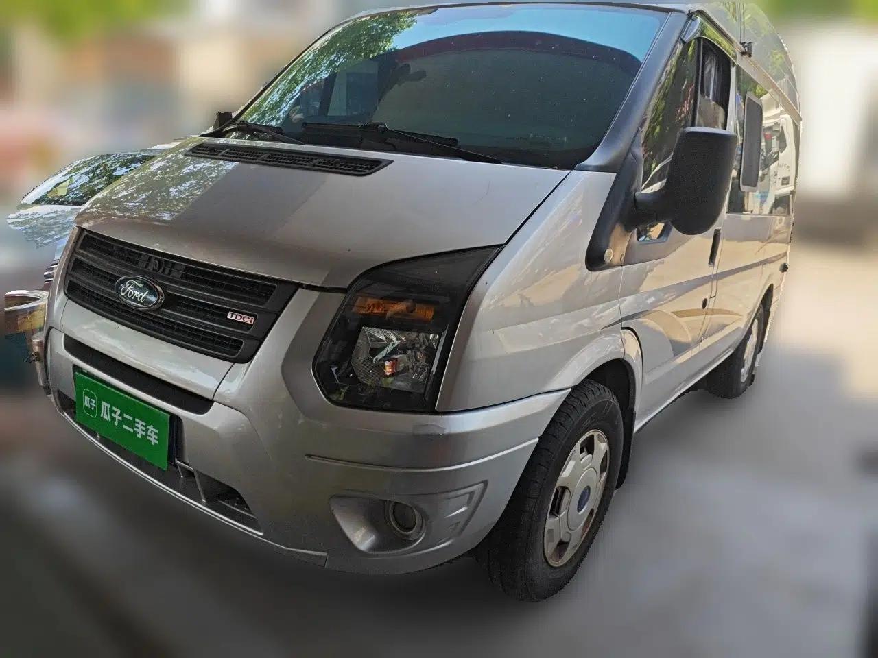Ford Transit Custom 2016 2.2T Short Wheelbase 6-Seater Mid-Height Multi-Purpose Vehicle — миниатюра 1
