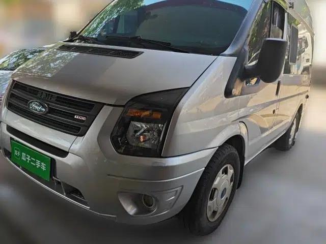 Ford Transit Custom 2016 2.2T Short Wheelbase 6-Seater Mid-Height Multi-Purpose Vehicle