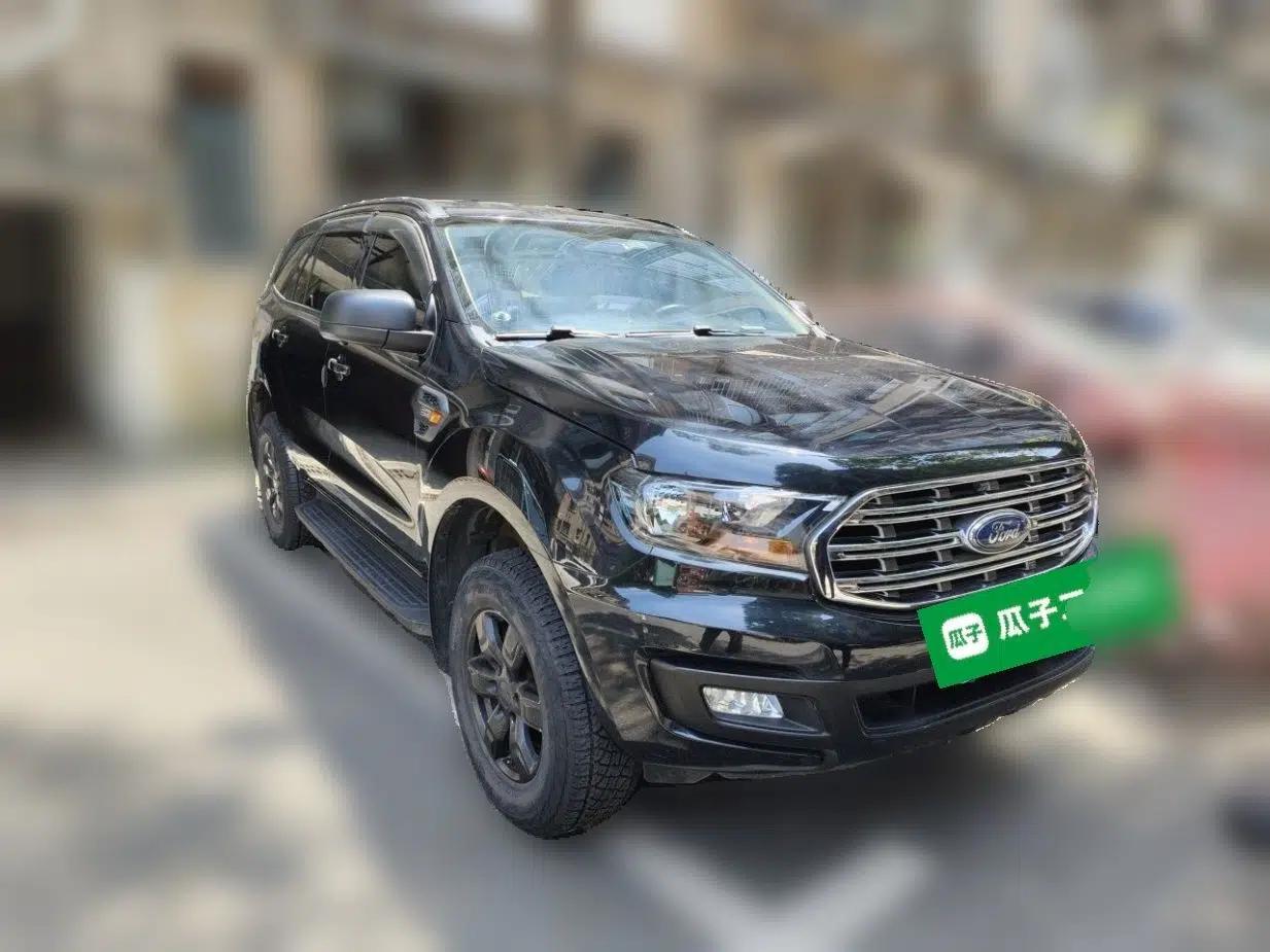 Ford Everest 2019 2.0T Gasoline Automatic 4x4 Elite Edition 5 Seats — миниатюра 3