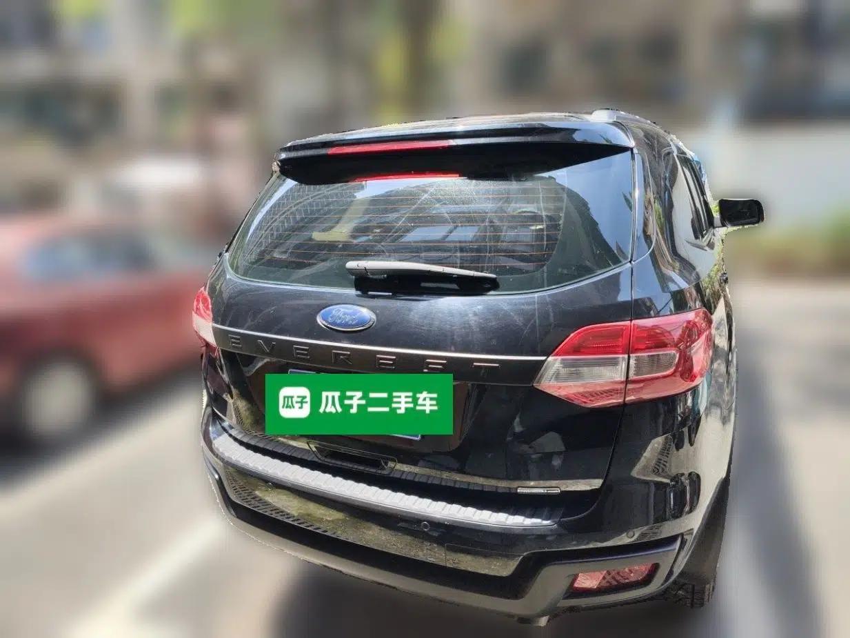 Ford Everest 2019 2.0T Gasoline Automatic 4x4 Elite Edition 5 Seats — миниатюра 5