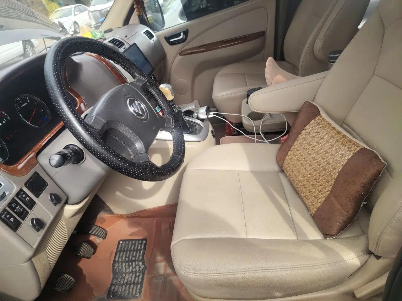 Foton Scenic G5 2022 2.0T Diesel Business & Travel Van 7/9 Seats 4F20TC3 — миниатюра 16