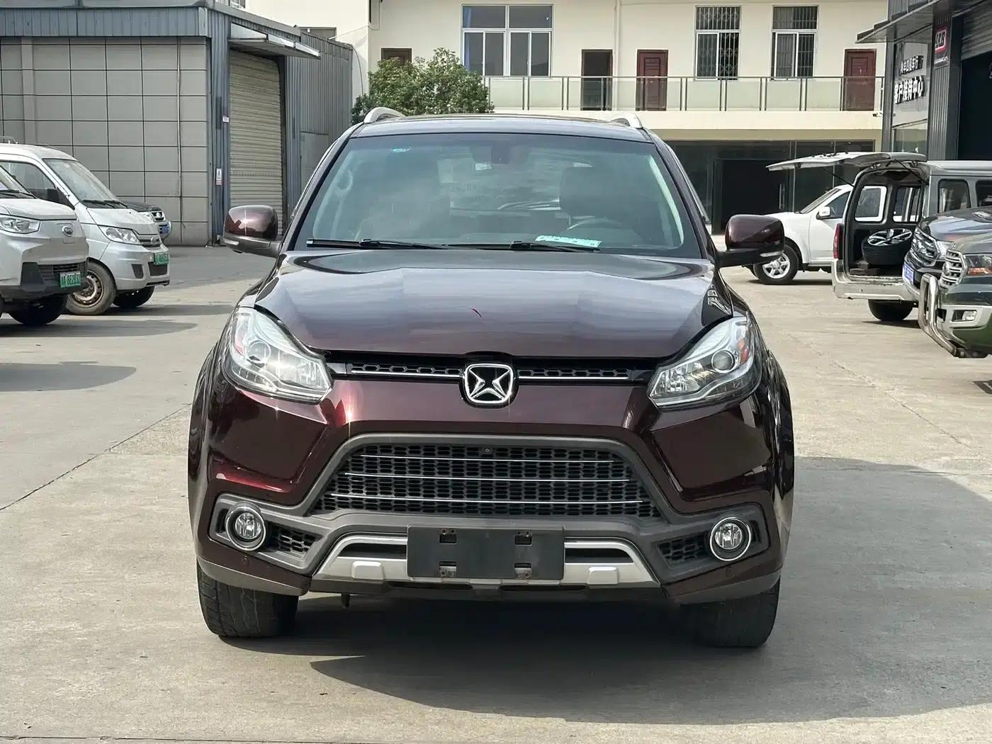Yusheng S350 2016 2.0T Automatic 4WD Gasoline Super Luxury 7-Seater — миниатюра 2