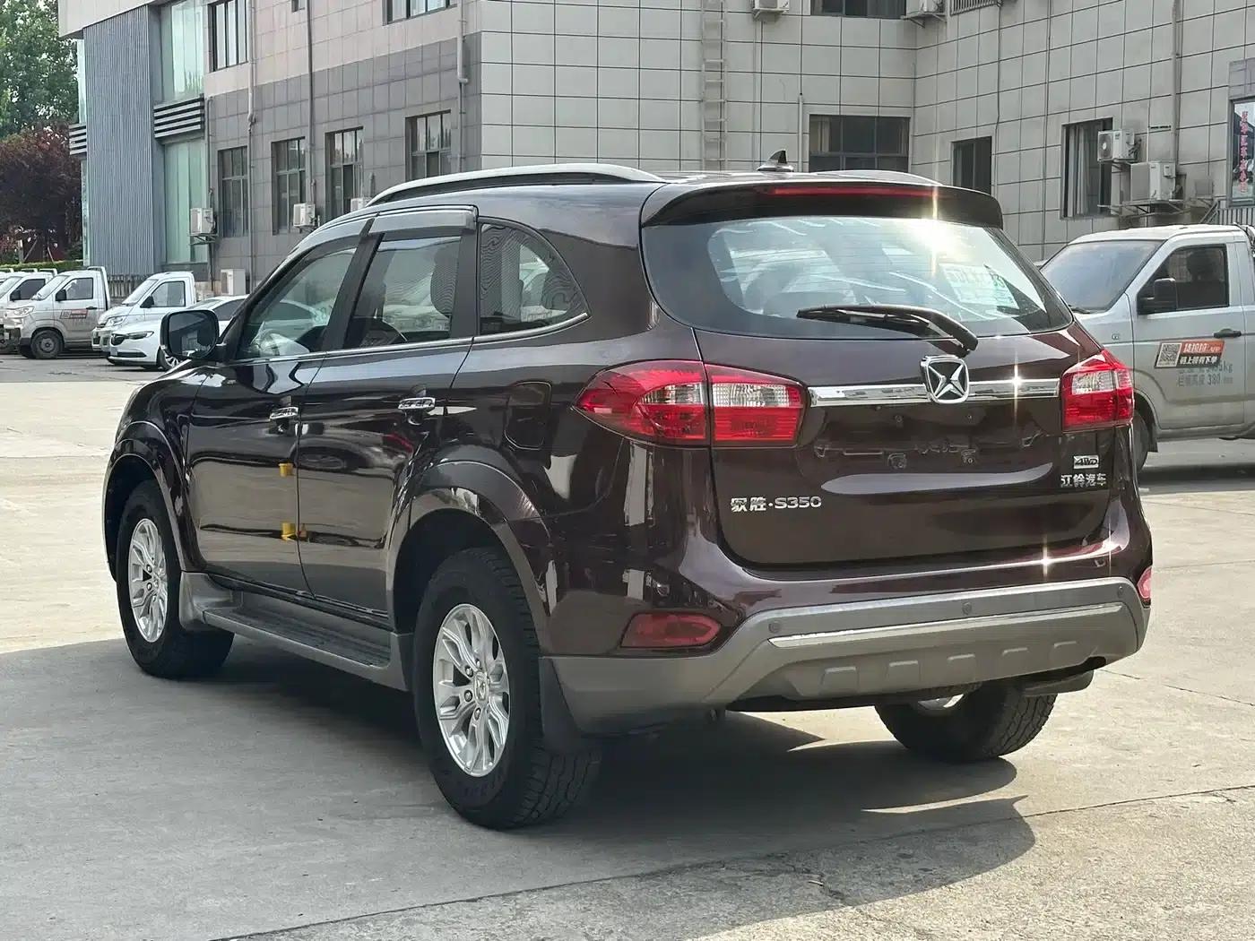 Yusheng S350 2016 2.0T Automatic 4WD Gasoline Super Luxury 7-Seater — миниатюра 4