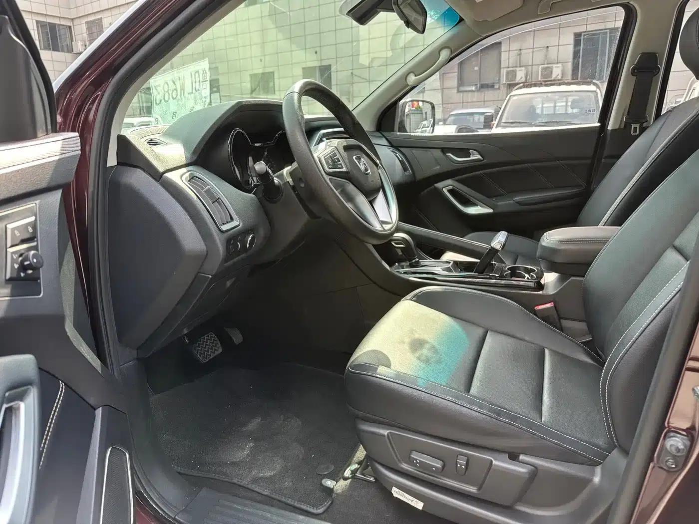 Yusheng S350 2016 2.0T Automatic 4WD Gasoline Super Luxury 7-Seater — миниатюра 7