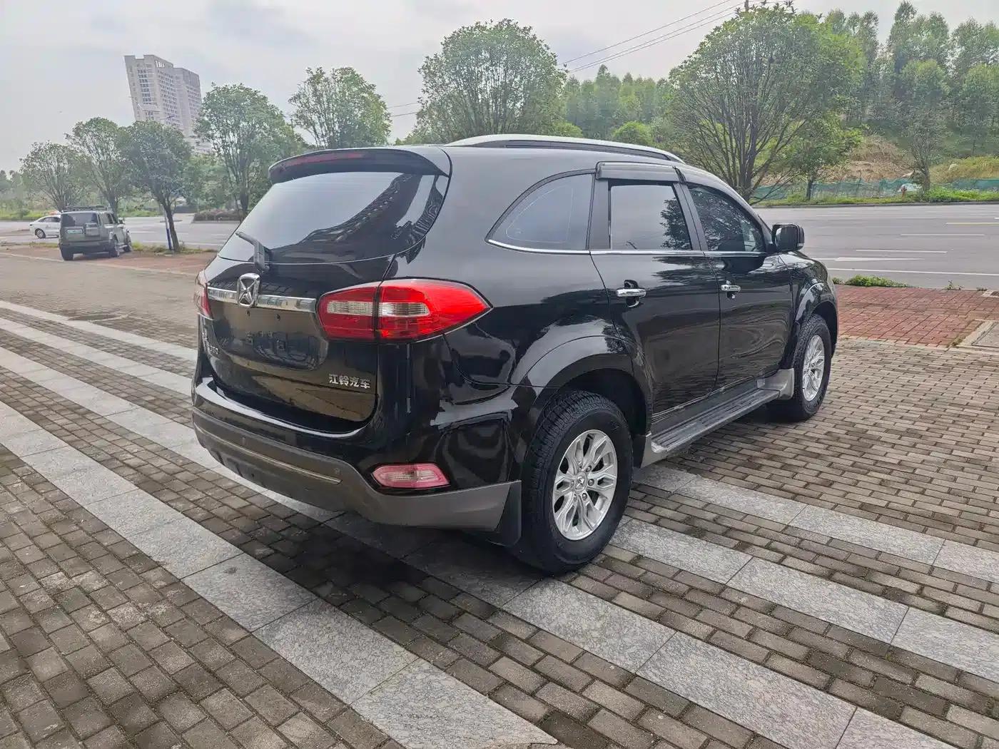 Yusheng S350 2013 2.4T Automatic 2WD Diesel Super Luxury 5-Seater — миниатюра 4