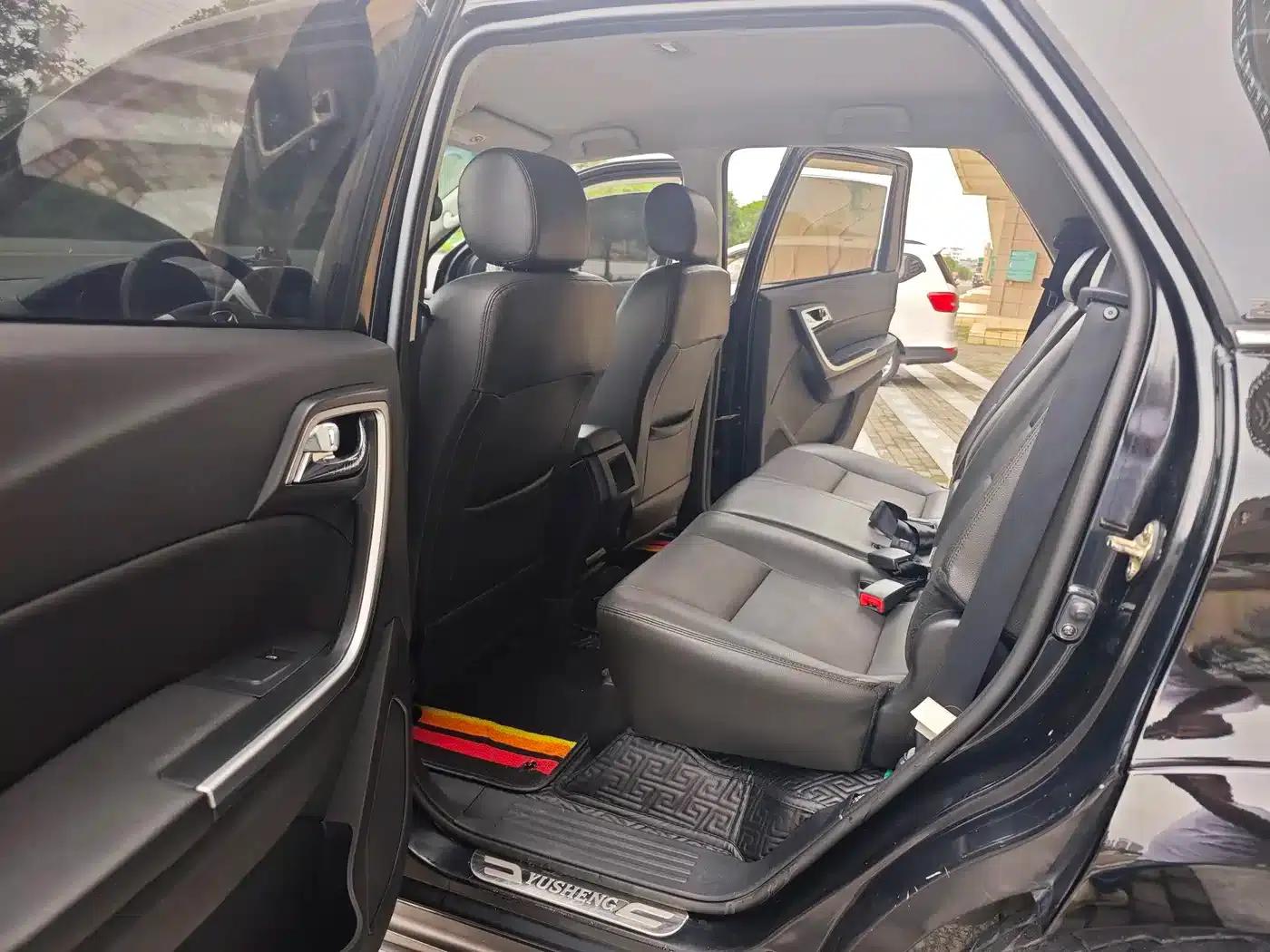 Yusheng S350 2013 2.4T Automatic 2WD Diesel Super Luxury 5-Seater — миниатюра 8