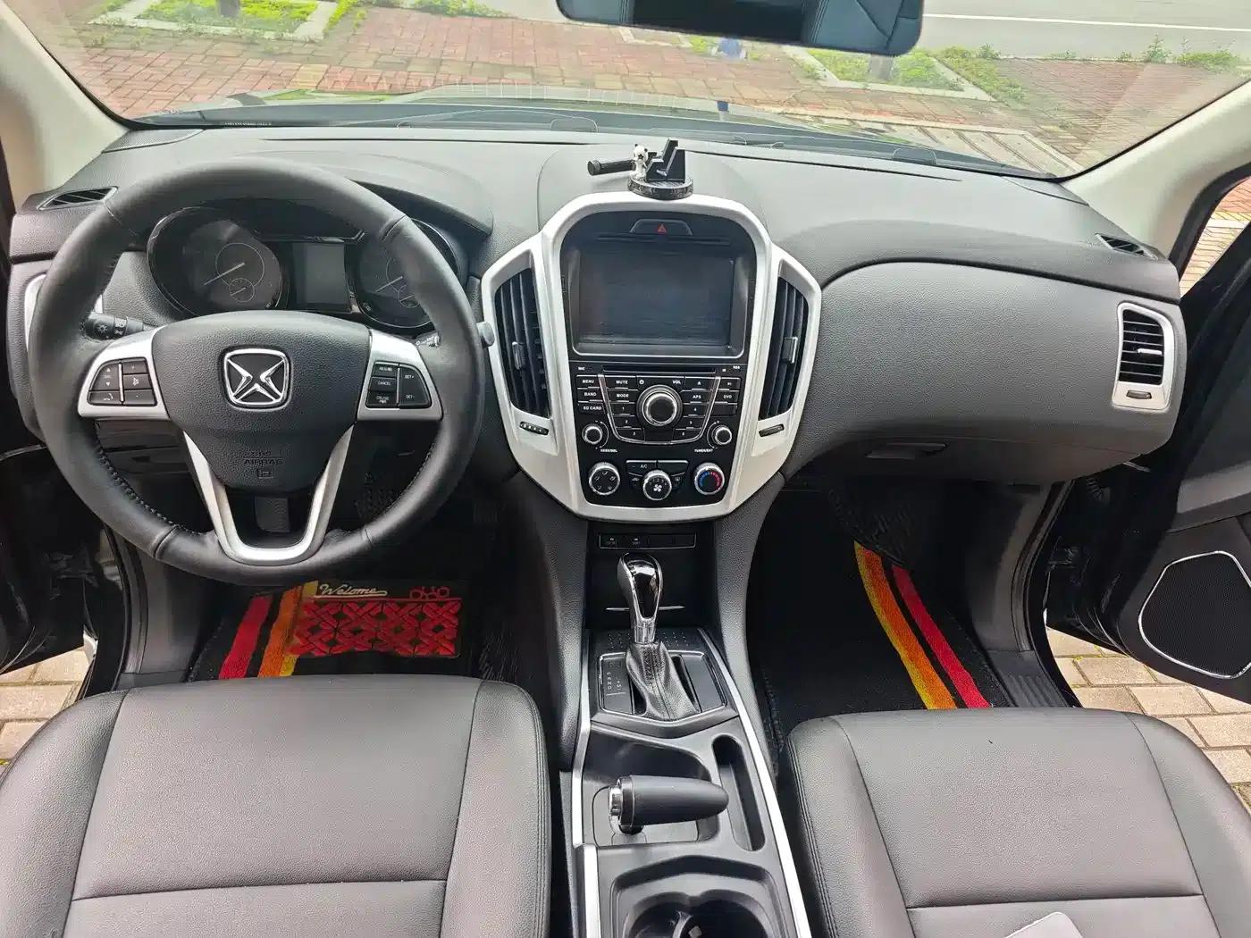 Yusheng S350 2013 2.4T Automatic 2WD Diesel Super Luxury 5-Seater — миниатюра 10