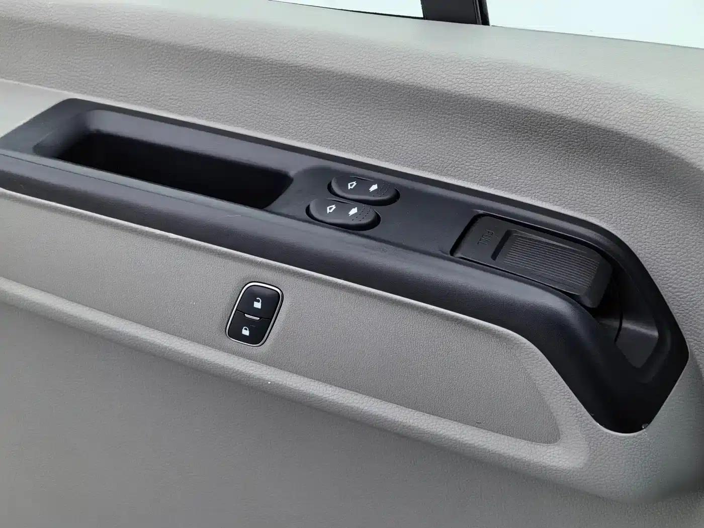 E-Fushun 2025 Model, Blind Window Version, 41.86kWh, Short Wheelbase, Low Roof, 3.0 Ton — миниатюра 17