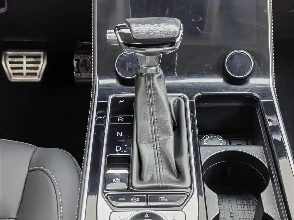 Jetour X90 2020 1.6T DCT Premium Edition 7-seater — миниатюра 13