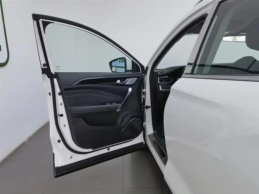 Jetour X90 2020 1.6T DCT Premium Edition 7-seater — миниатюра 8