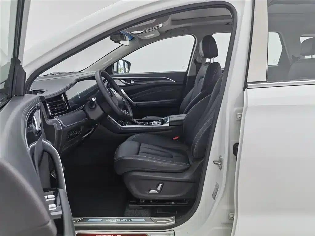 Jetour X90 2020 1.6T DCT Premium Edition 7-seater — миниатюра 10