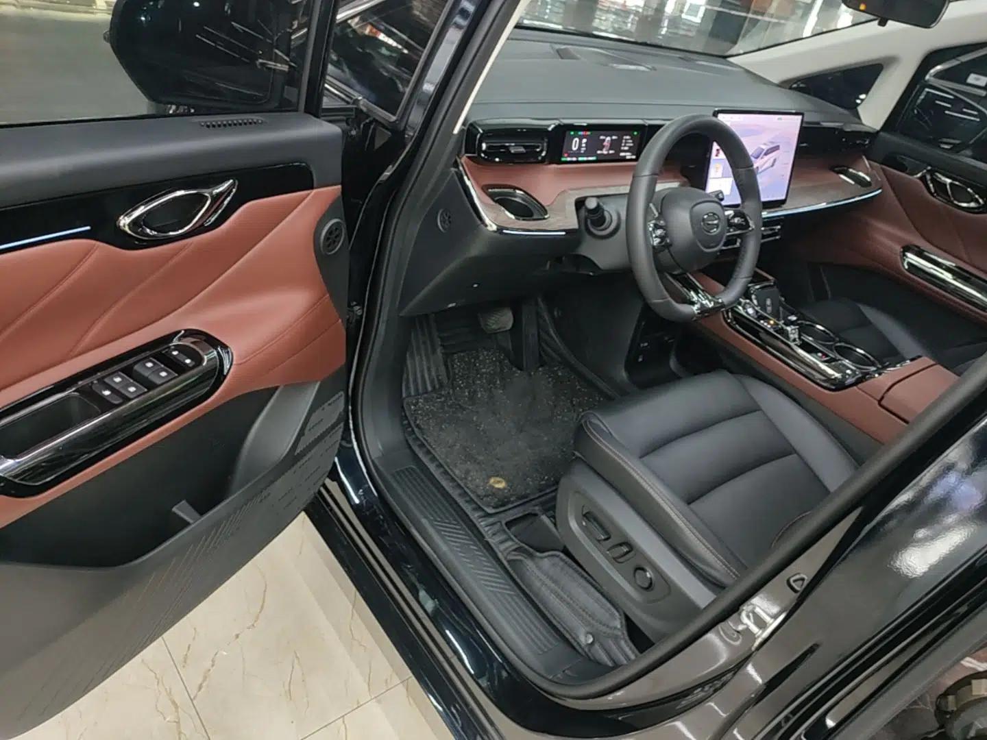 GAC Trumpchi E8 New Energy 2024 150km MAX+ — миниатюра 19