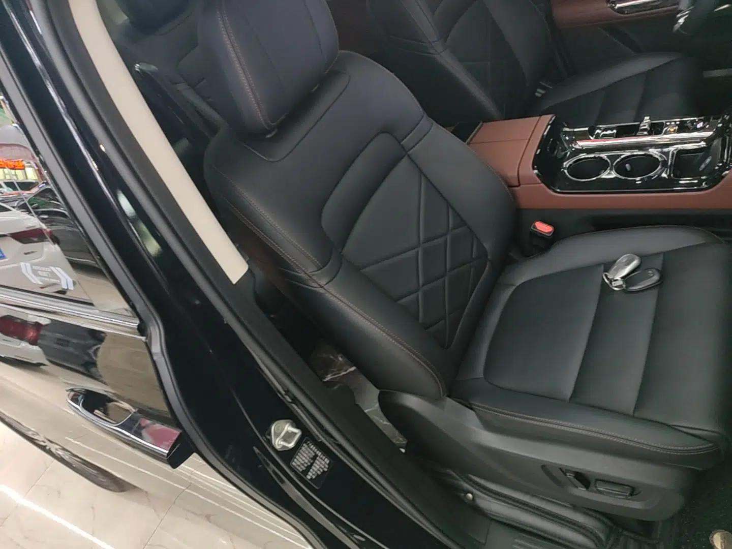 GAC Trumpchi E8 New Energy 2024 150km MAX+ — миниатюра 23
