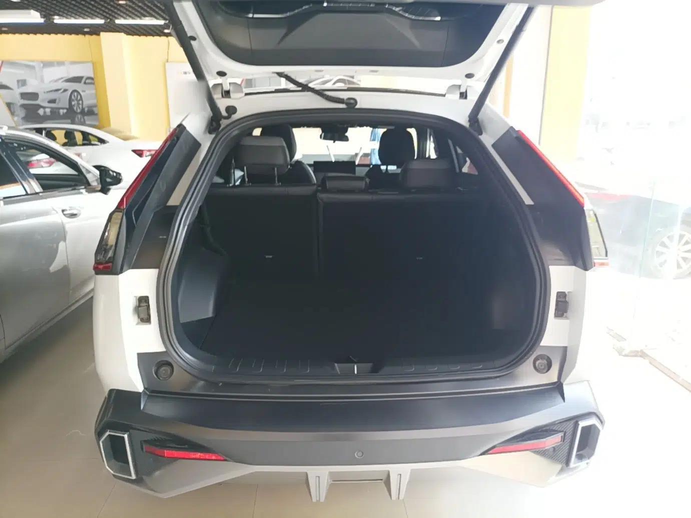 GAC Trumpchi EMKOO 2022 1.5T Supernova Pro Edition — миниатюра 22