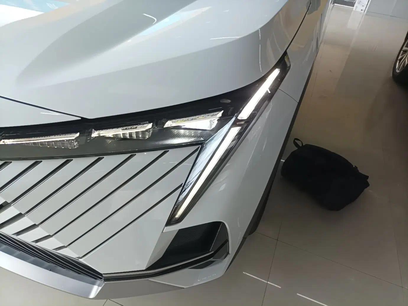 GAC Trumpchi EMKOO 2022 1.5T Supernova Pro Edition — миниатюра 9