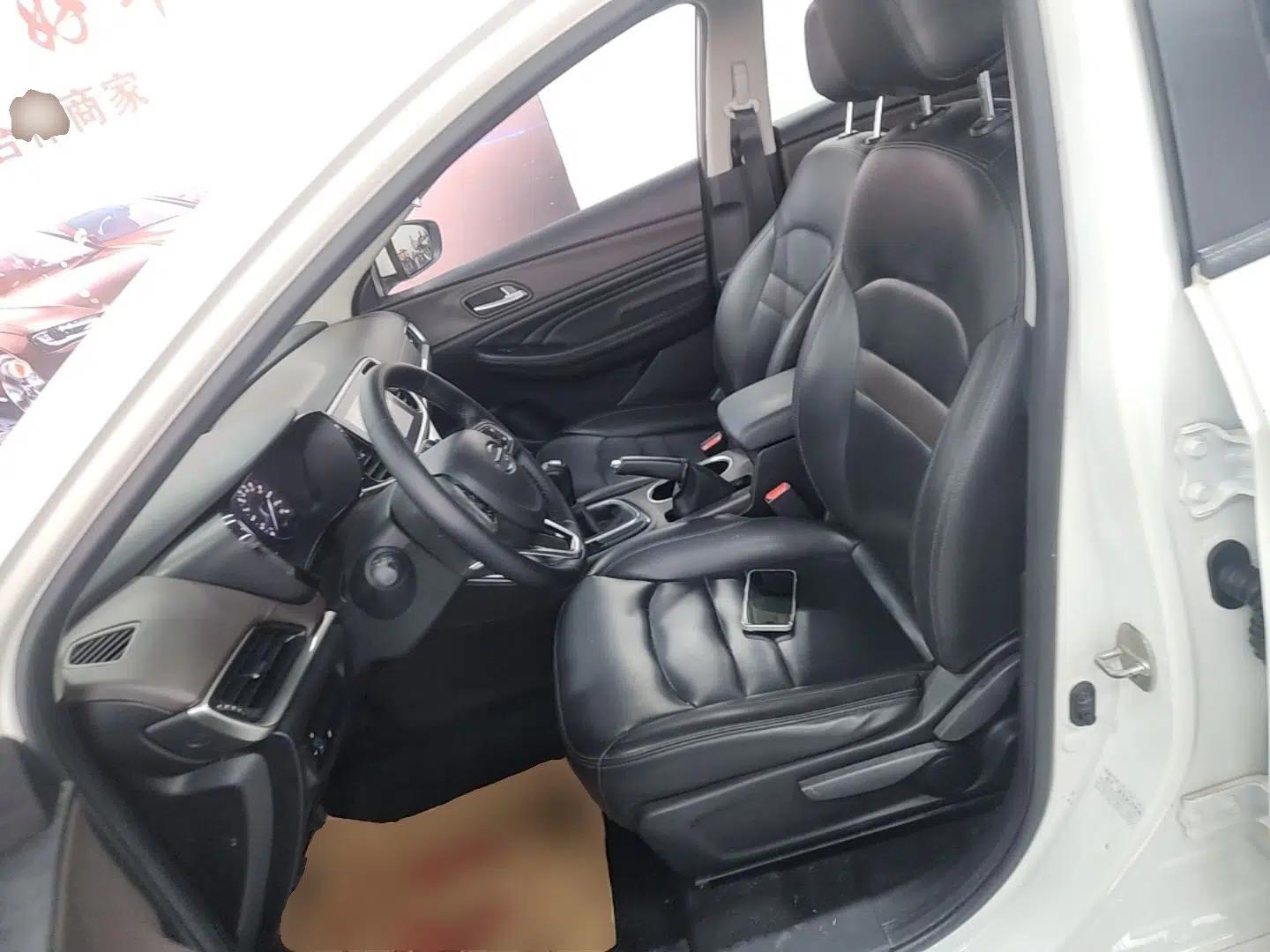 GAC Trumpchi GA4 2018 200T Manual Luxury Edition — миниатюра 18
