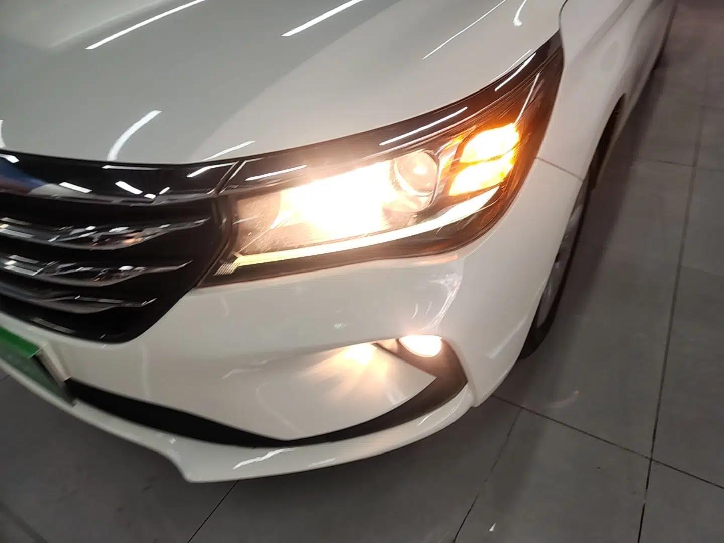 GAC Trumpchi GA4 2018 200T Manual Luxury Edition — миниатюра 9