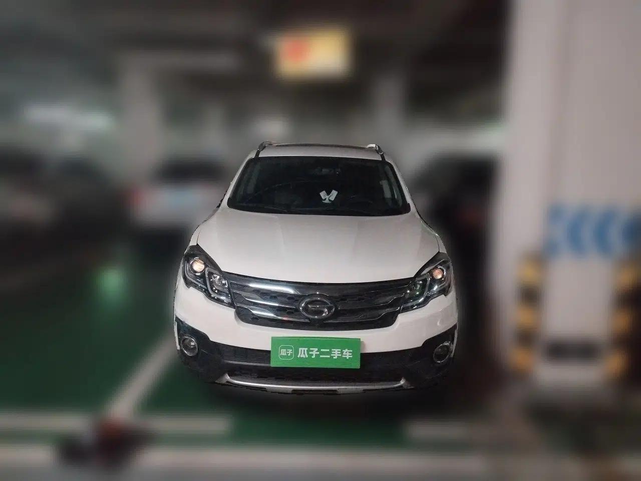 GAC Trumpchi GS5 Super 2016 2.0L Automatic Two-Wheel Drive Anniversary Edition — миниатюра 2
