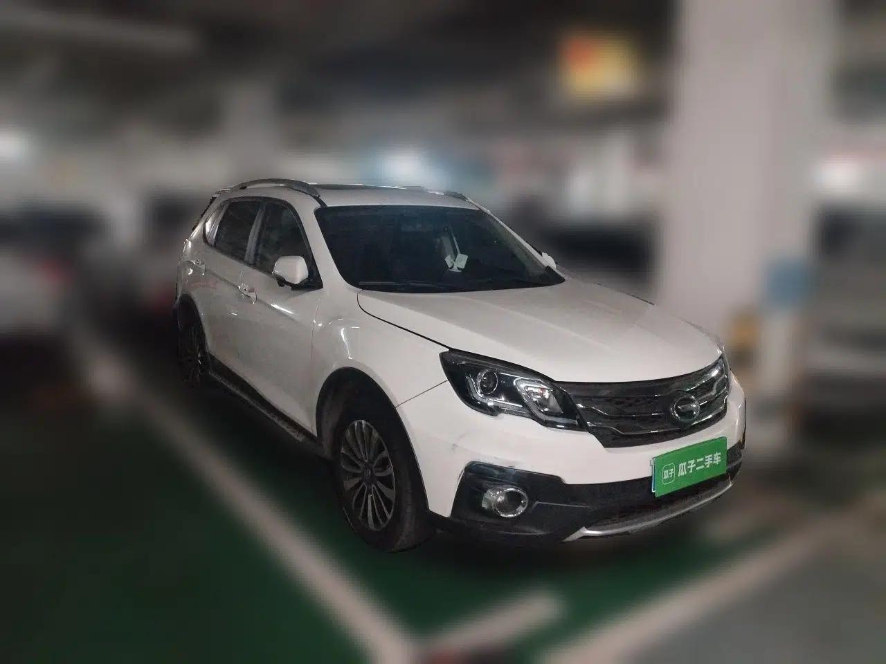 GAC Trumpchi GS5 Super 2016 2.0L Automatic Two-Wheel Drive Anniversary Edition — миниатюра 3