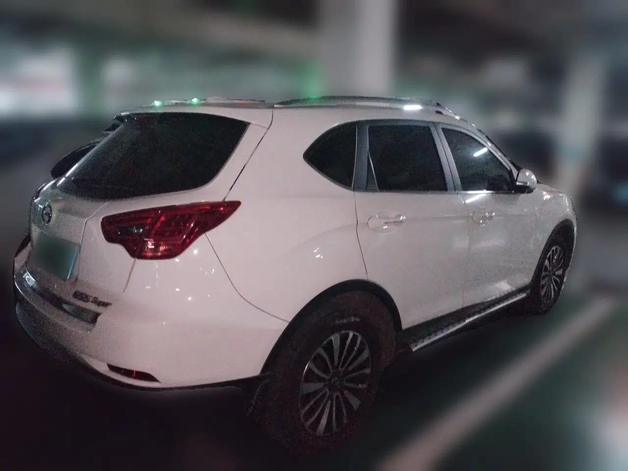 GAC Trumpchi GS5 Super 2016 2.0L Automatic Two-Wheel Drive Anniversary Edition — миниатюра 6