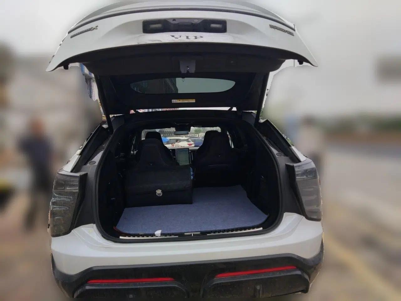 HiPhi X 2022 Zhiyuan 6-Seat Long-Range Version — миниатюра 20