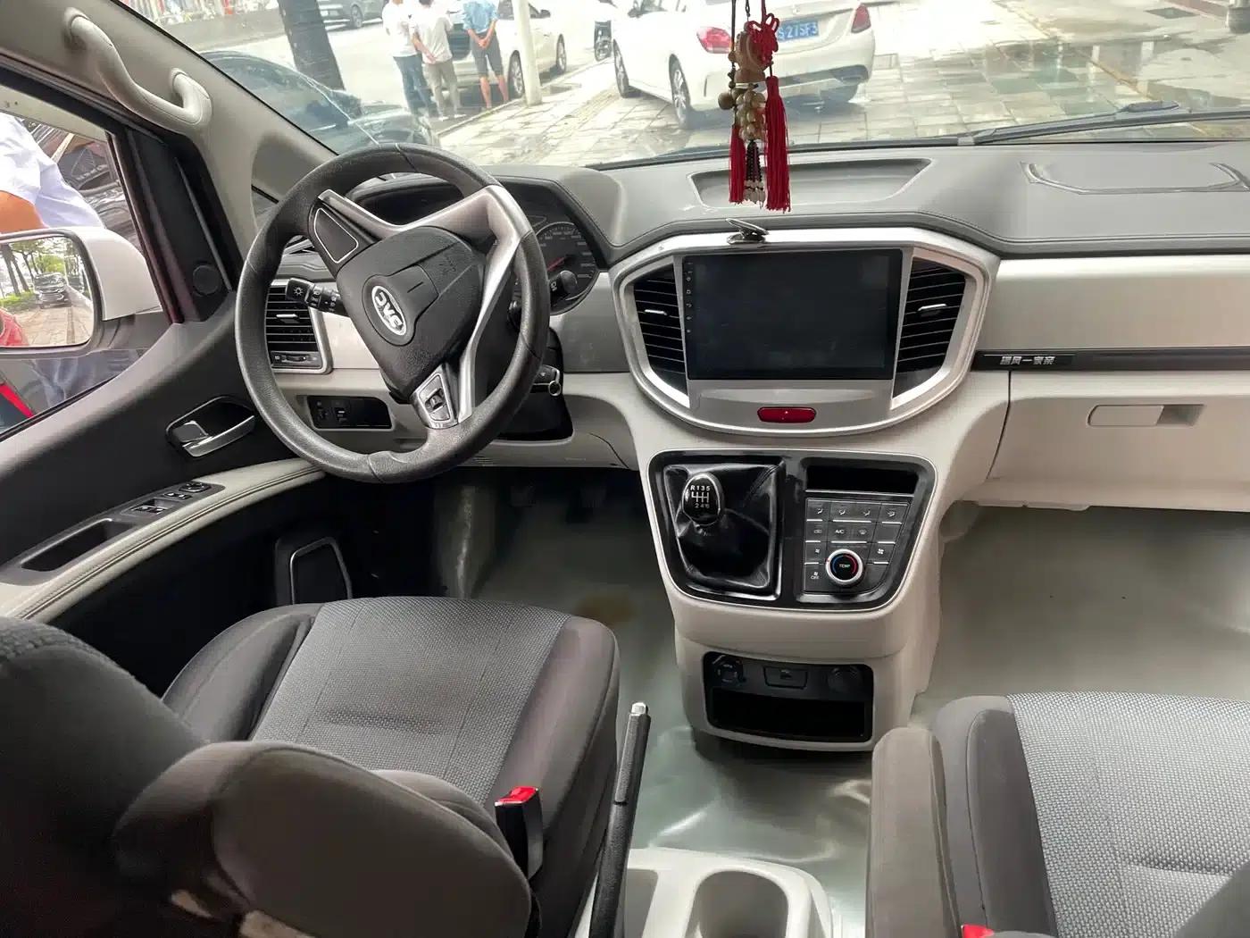 Refine M4 2022 2.0CTI Diesel Manual Sporty Edition — миниатюра 3