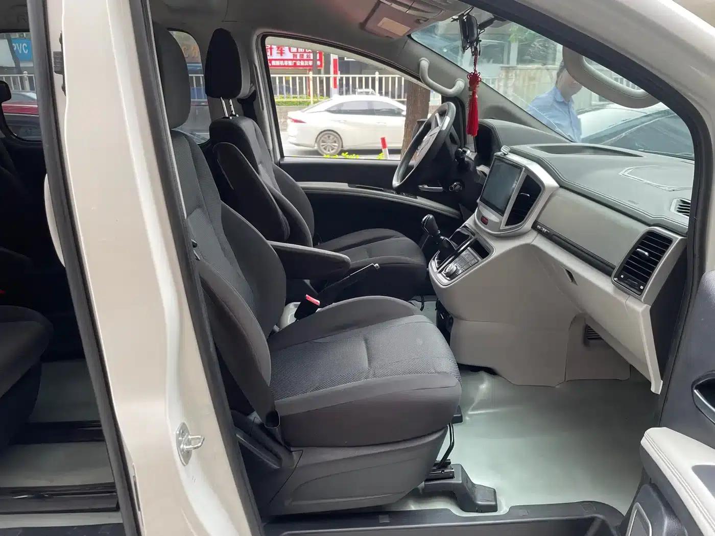 Refine M4 2022 2.0CTI Diesel Manual Sporty Edition — миниатюра 4