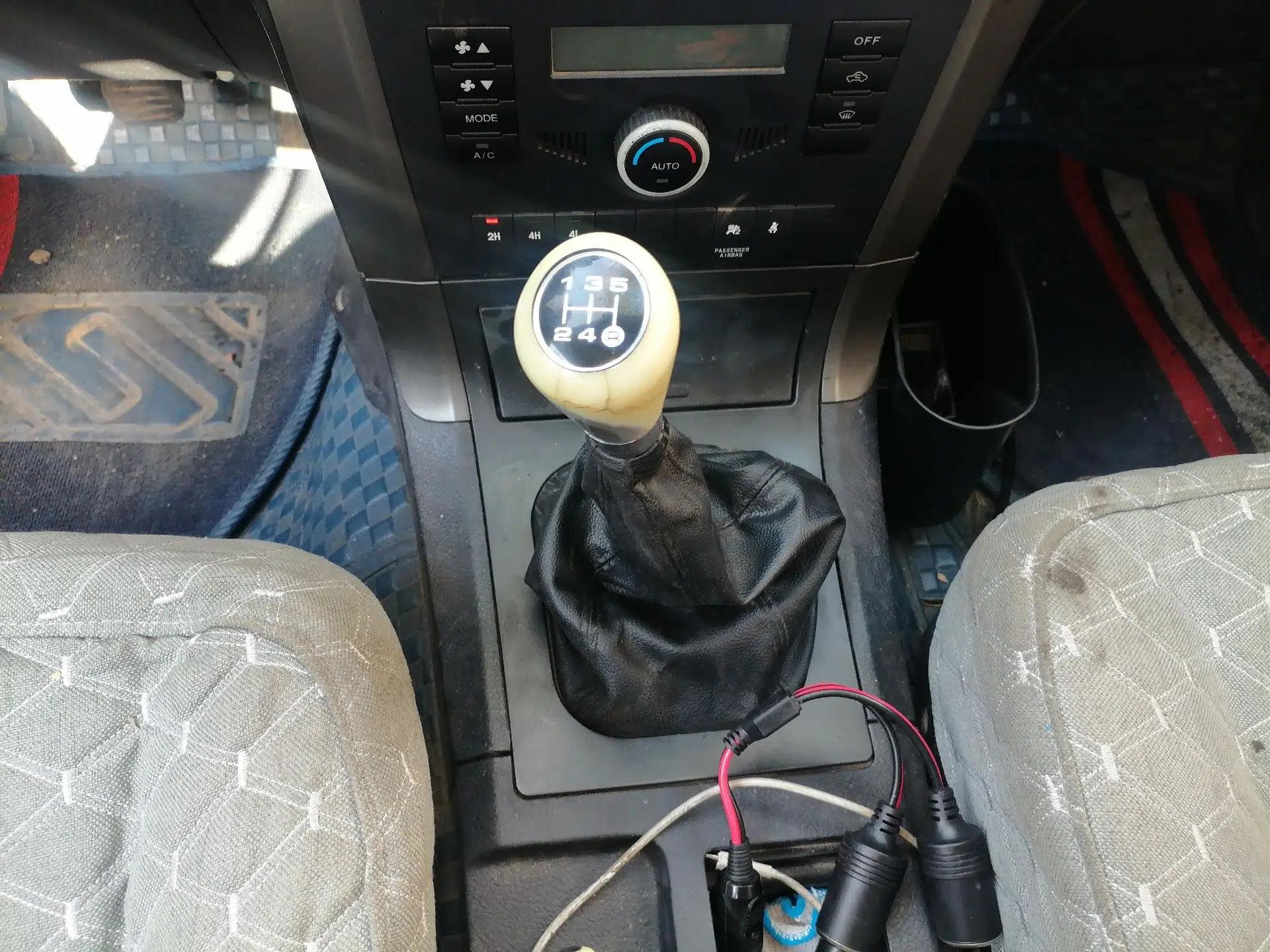 Haval H5 Classic 2010 Zhizun Edition 2.4L Four-Wheel Drive Comfort Model — миниатюра 15