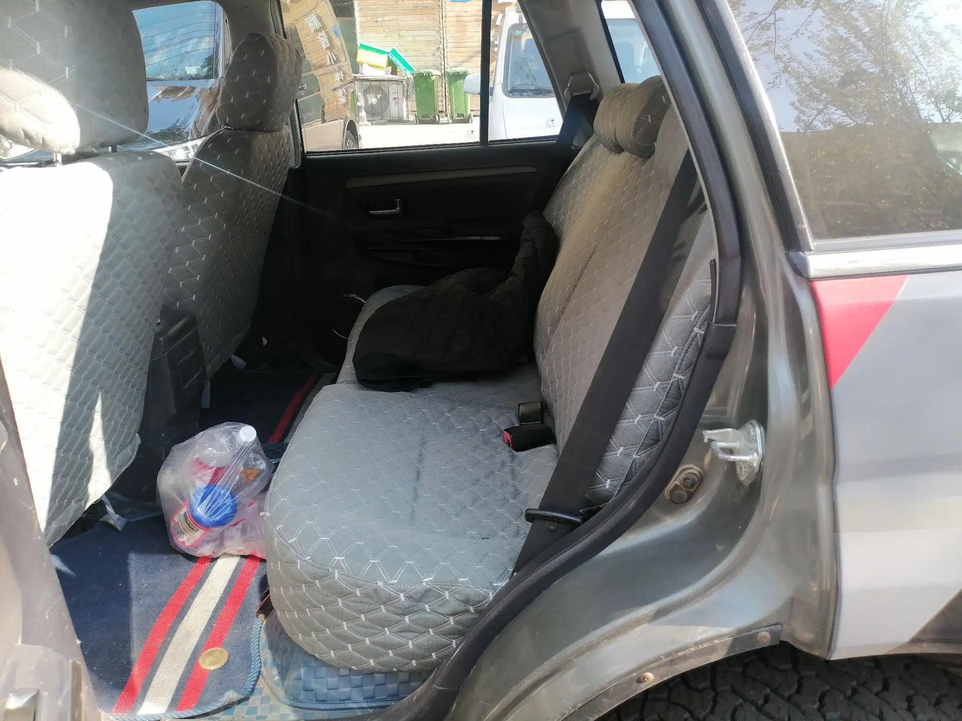 Haval H5 Classic 2010 Zhizun Edition 2.4L Four-Wheel Drive Comfort Model — миниатюра 18