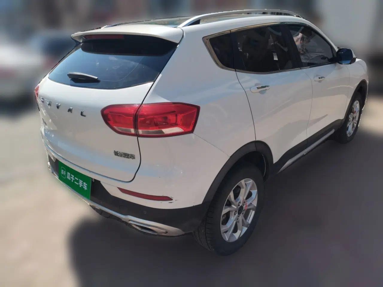 Haval H2s 2017 Red-Label 1.5T Dual-Clutch Elite Model — миниатюра 6