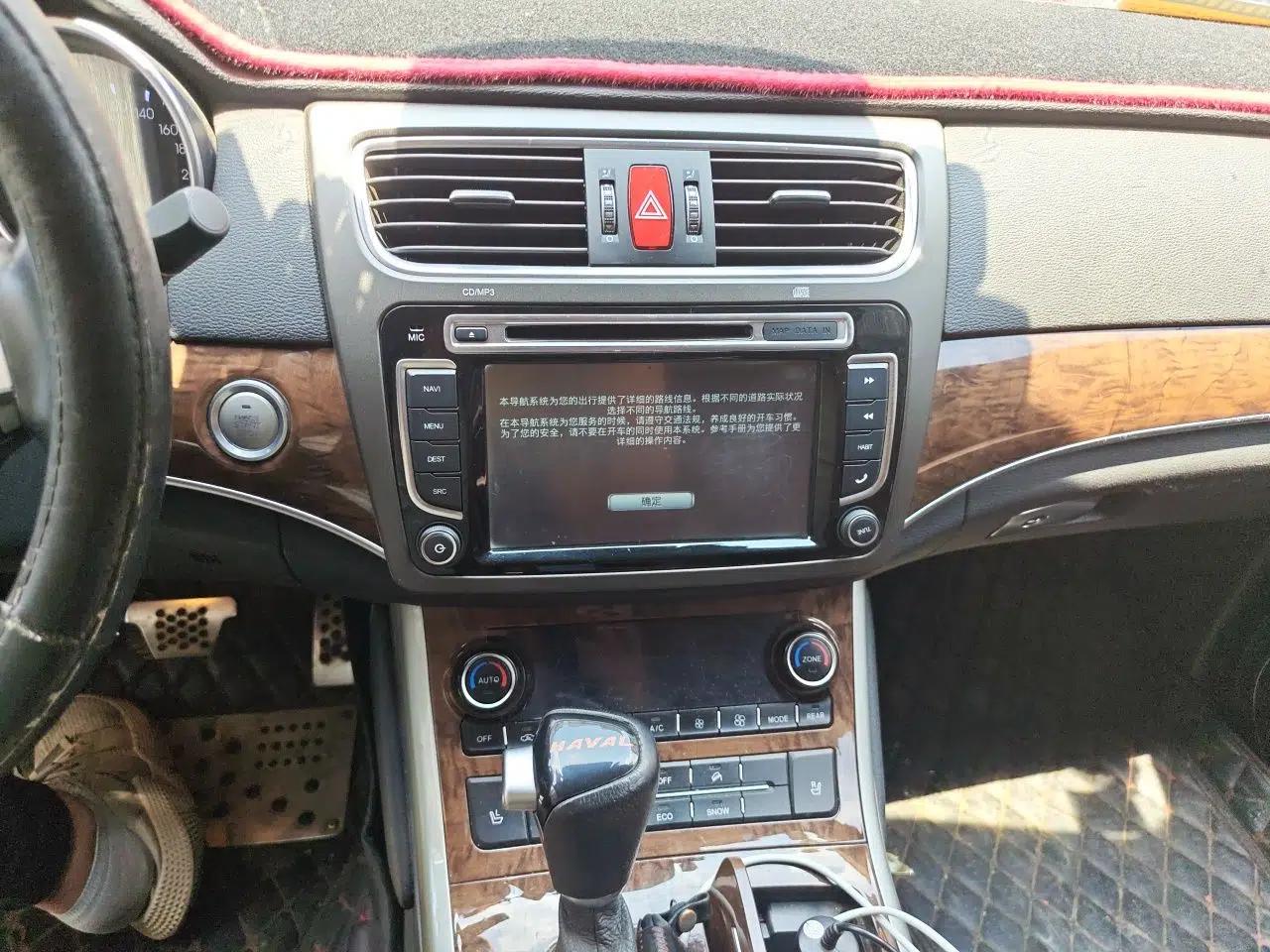 Haval H8 2015 2.0T Four-Wheel Drive Luxury Model — миниатюра 14