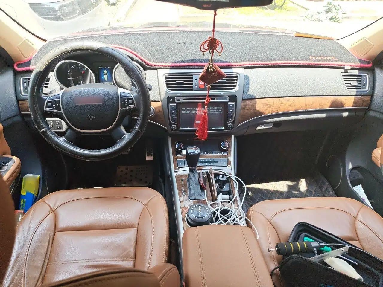 Haval H8 2015 2.0T Four-Wheel Drive Luxury Model — миниатюра 10