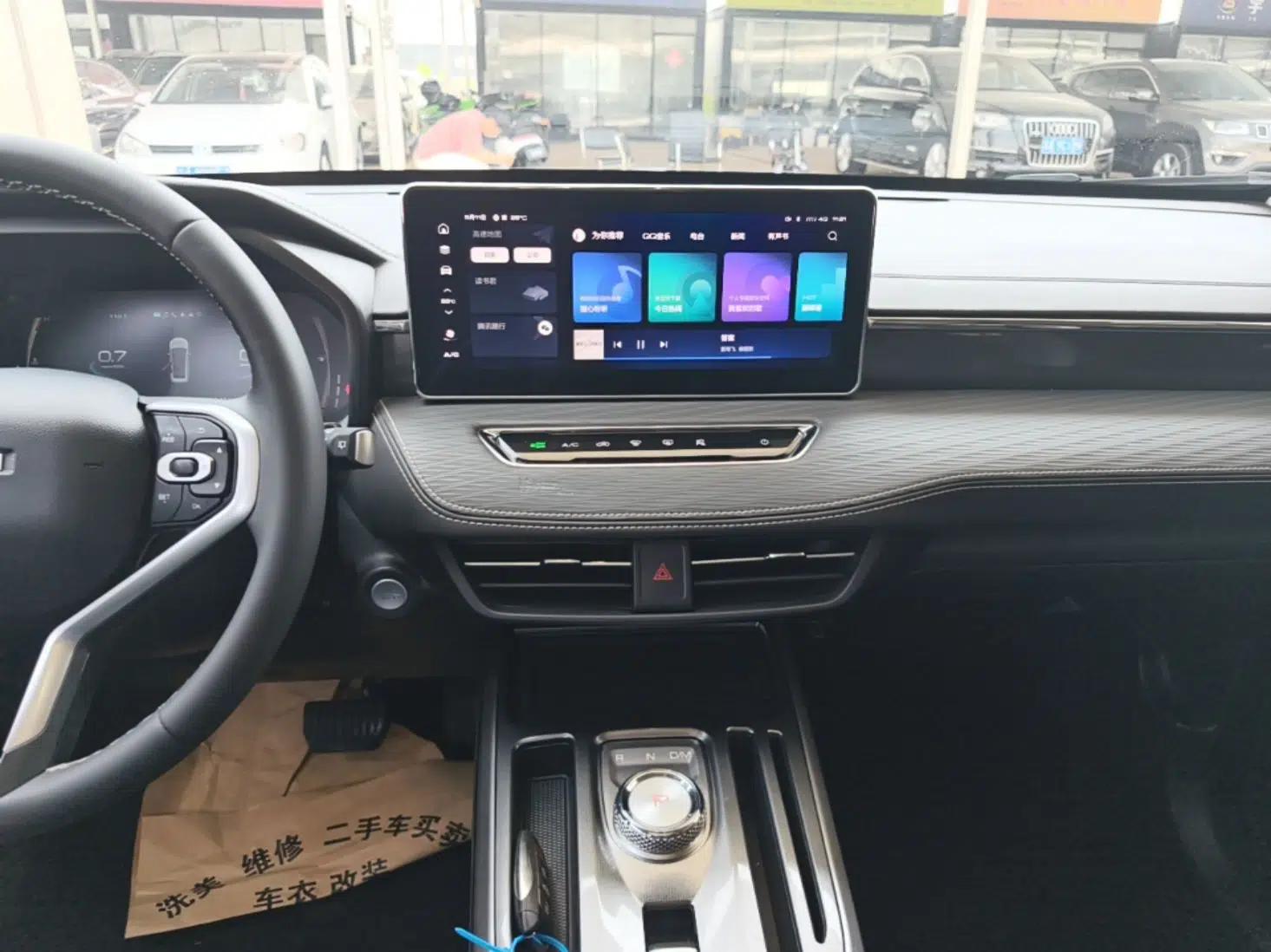 Haval JOLION 2021 1.5T Automatic Grand Three-Volume Version — миниатюра 15