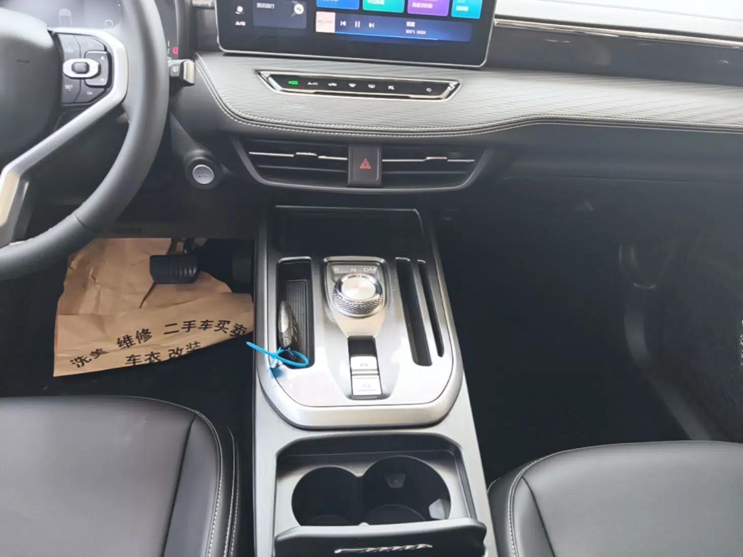 Haval JOLION 2021 1.5T Automatic Grand Three-Volume Version — миниатюра 16