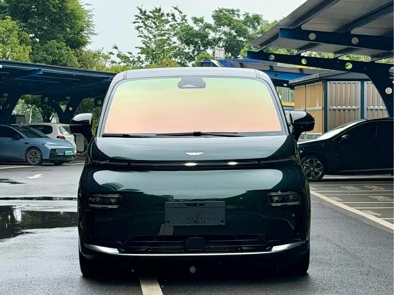 Yizhen L380 2025 Model 805km Classic Edition 4WD — миниатюра 2
