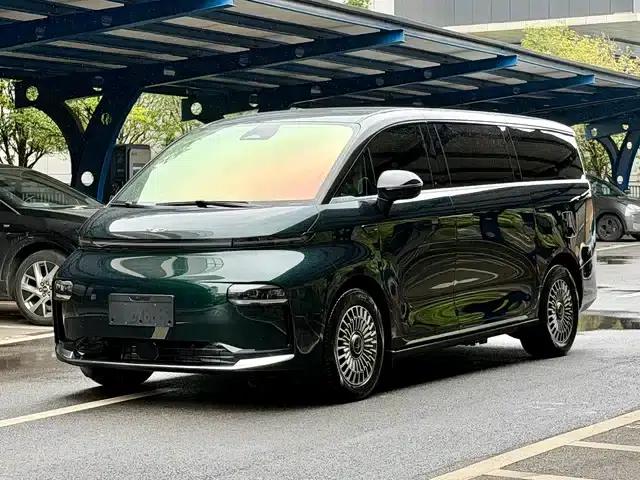 Yizhen L380 2025 Model 805km Classic Edition 4WD