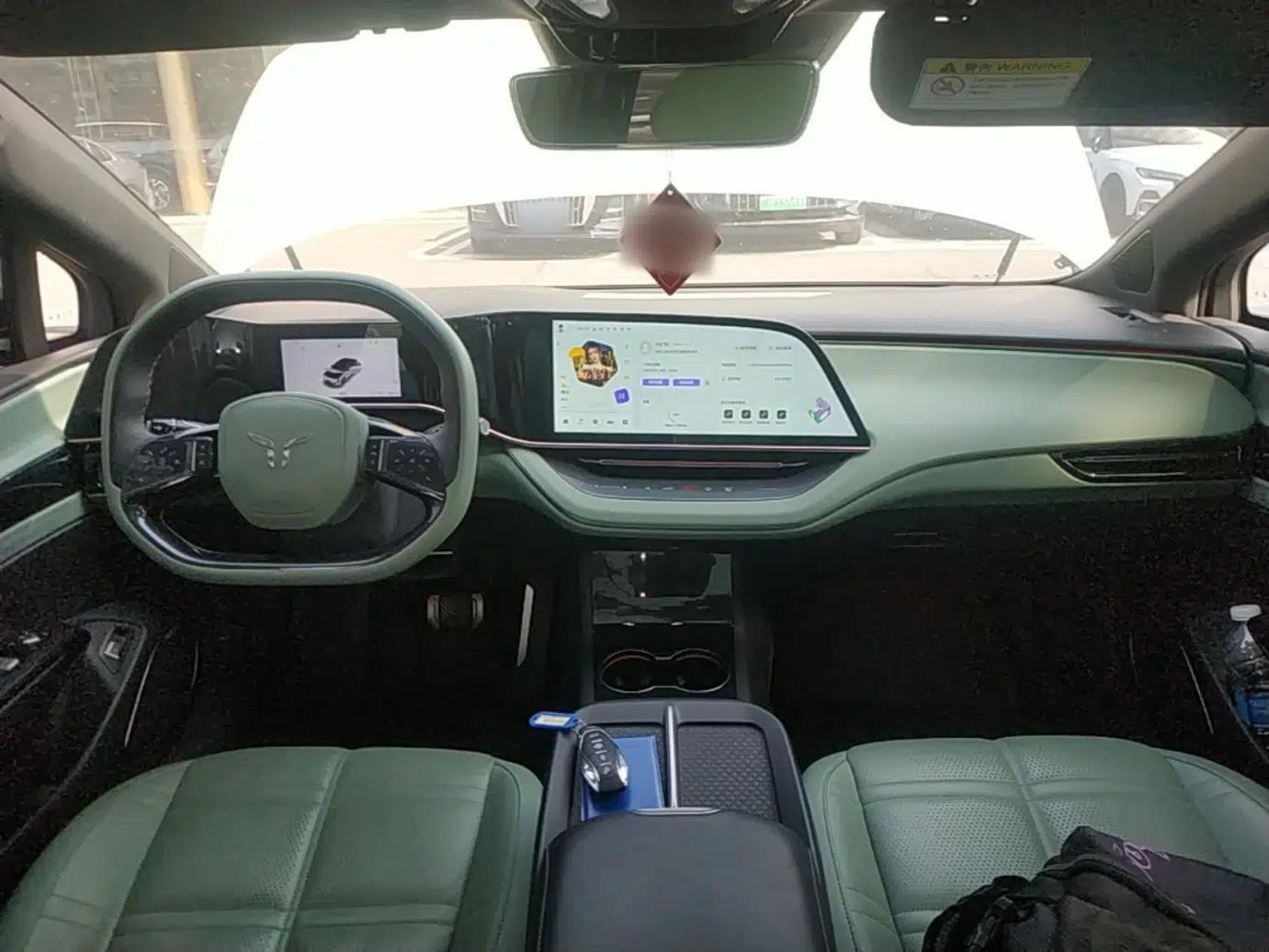 Hongqi EH7 2024 820 Pro — миниатюра 12
