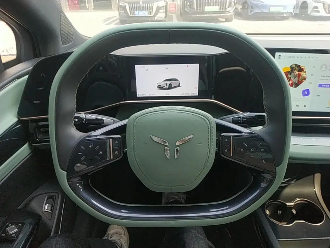 Hongqi EH7 2024 820 Pro — миниатюра 13