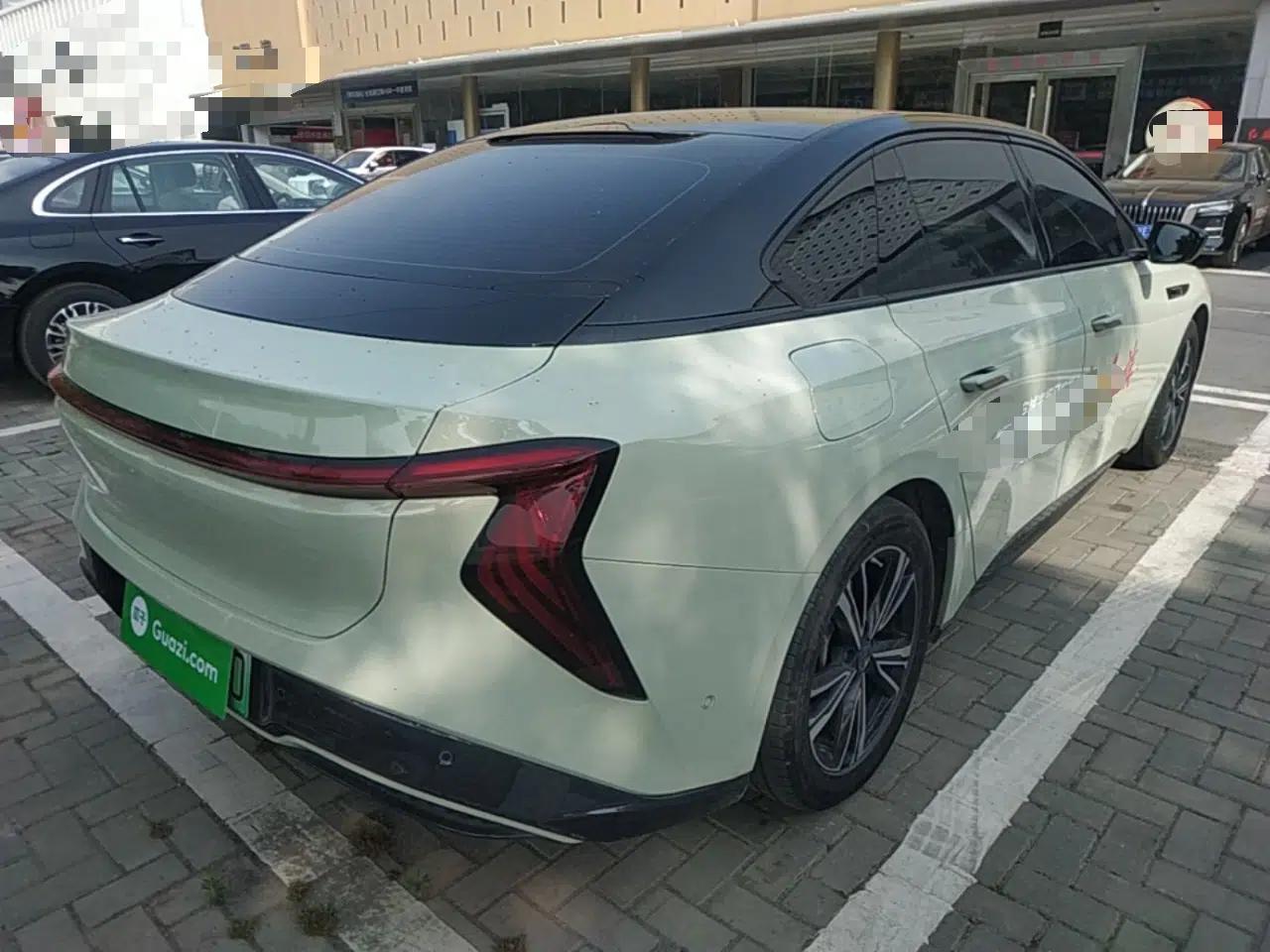 Hongqi EH7 2024 820 Pro — миниатюра 4